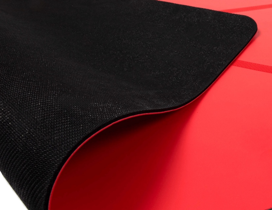 yogamatte-mit-in-rot-mit-print