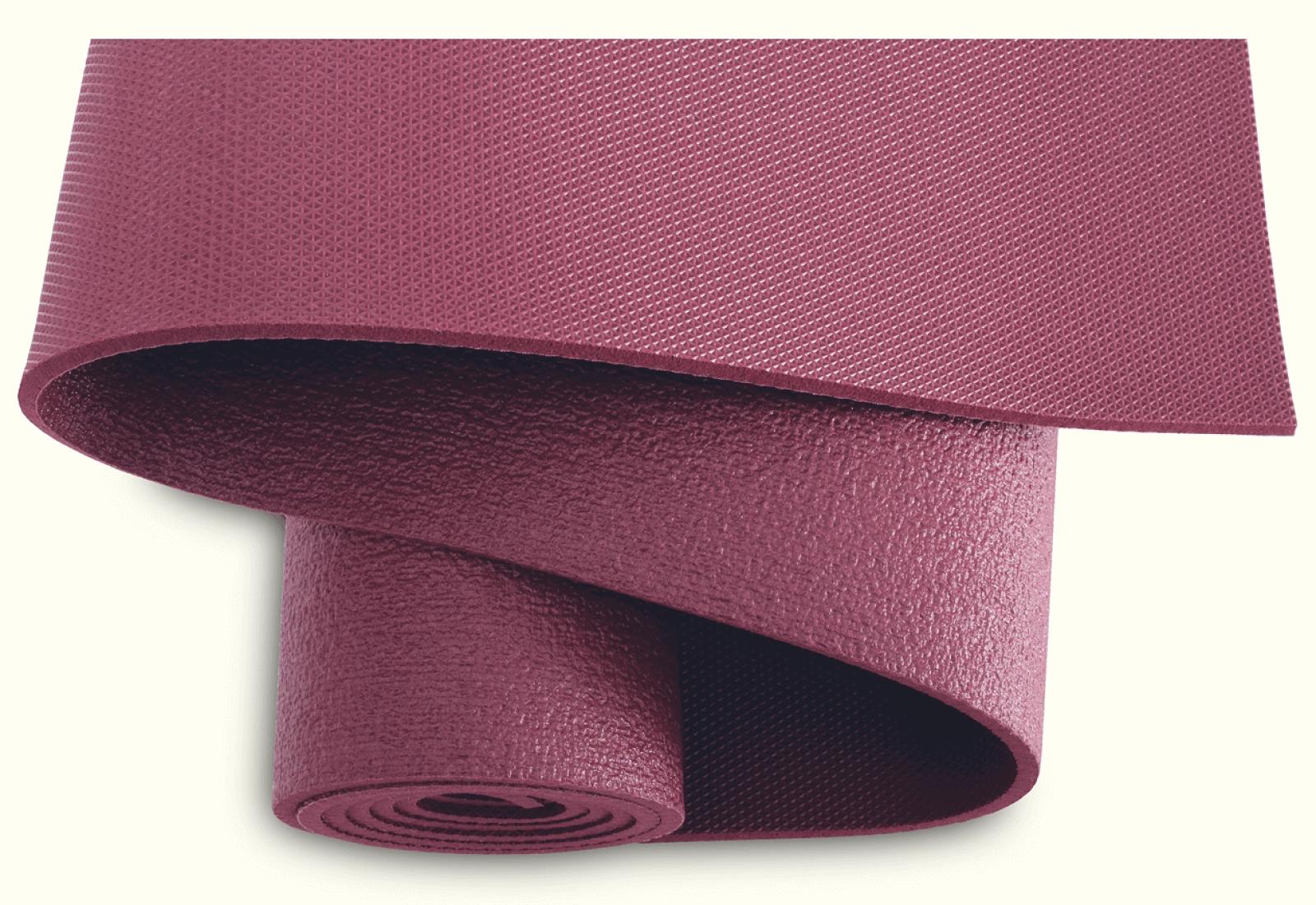 yogamatte-studio-twist-farbe-red-aufgerollt